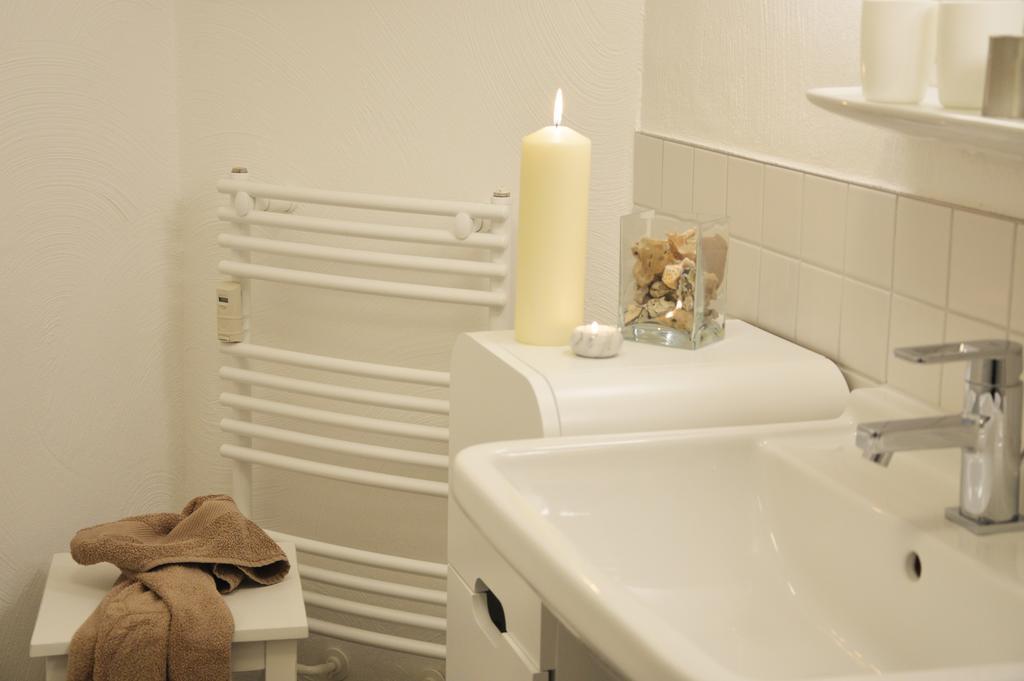 Atelier-Appartement Ambienta Im Zentrum Von Binz Kamer foto